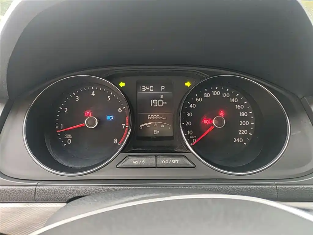 Volkswagen Gran Lavida 2015 — фото 12