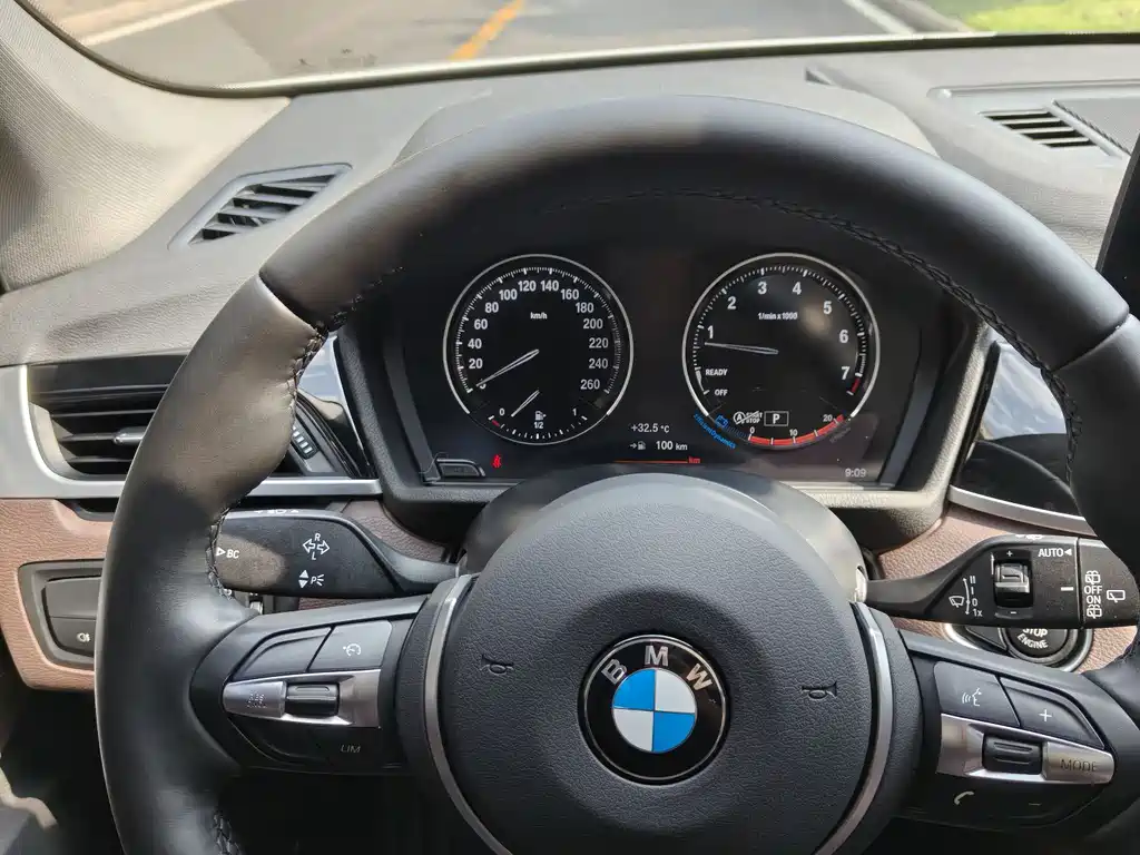 BMW X1 2021 — фото 12