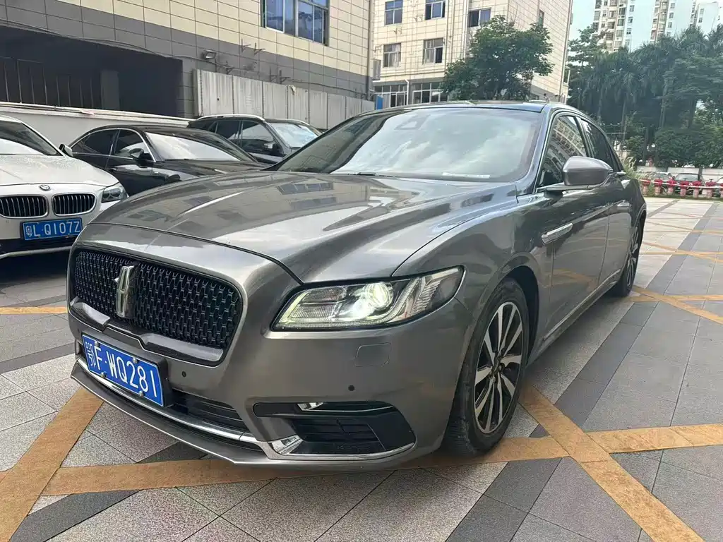 Lincoln Continental 2018