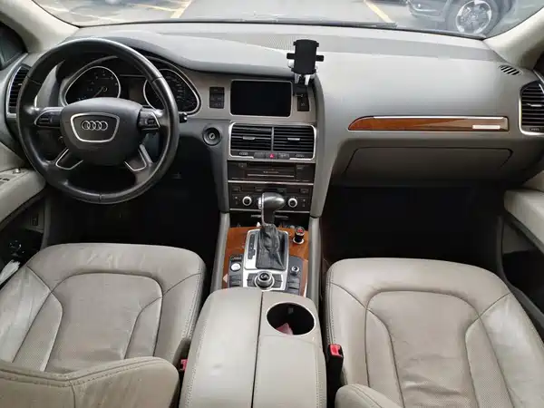 Audi Q7 2014