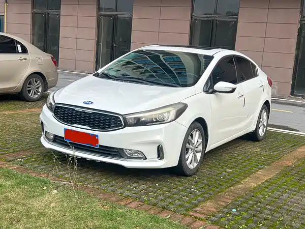 Kia K3 2016