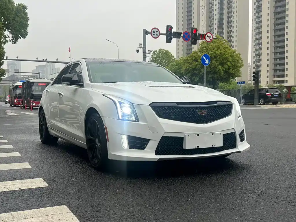 Cadillac ATS-L 2019 — фото 3