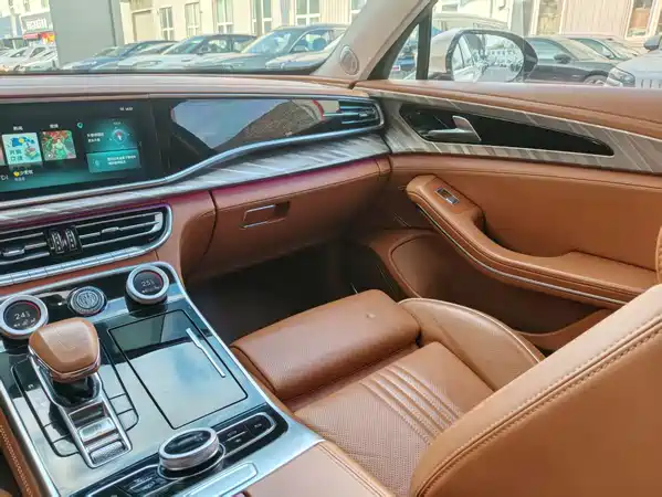 Hongqi H9 2022