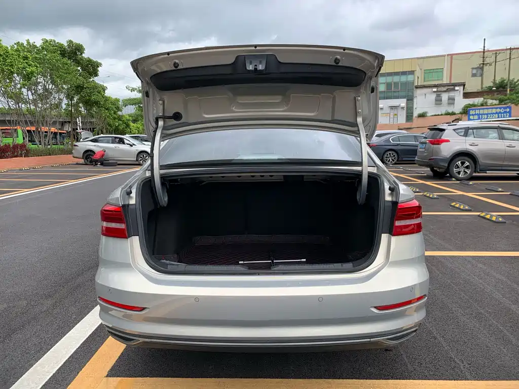 Volkswagen Lavida 2019