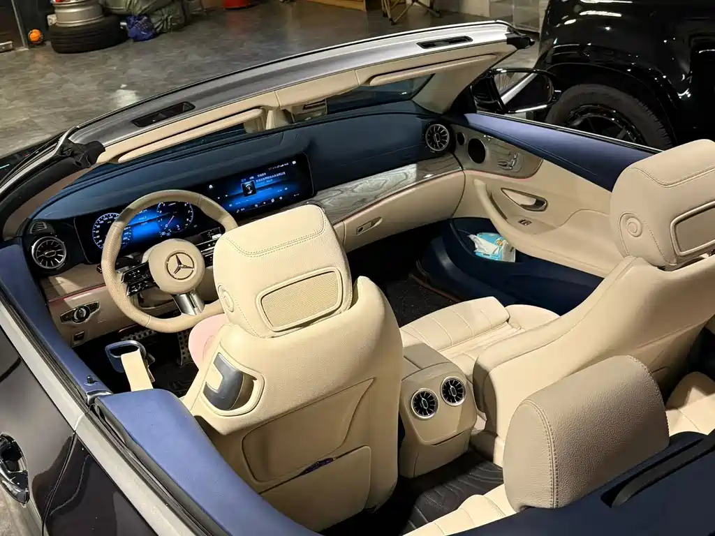 Mercedes-Benz E-Class 2024
