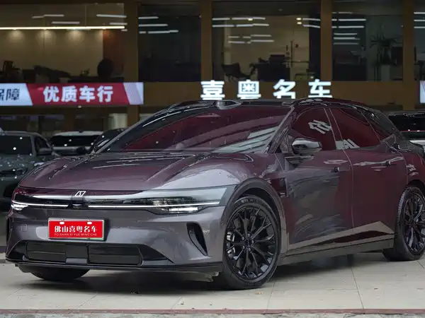 Zeekr 007GT 2025
