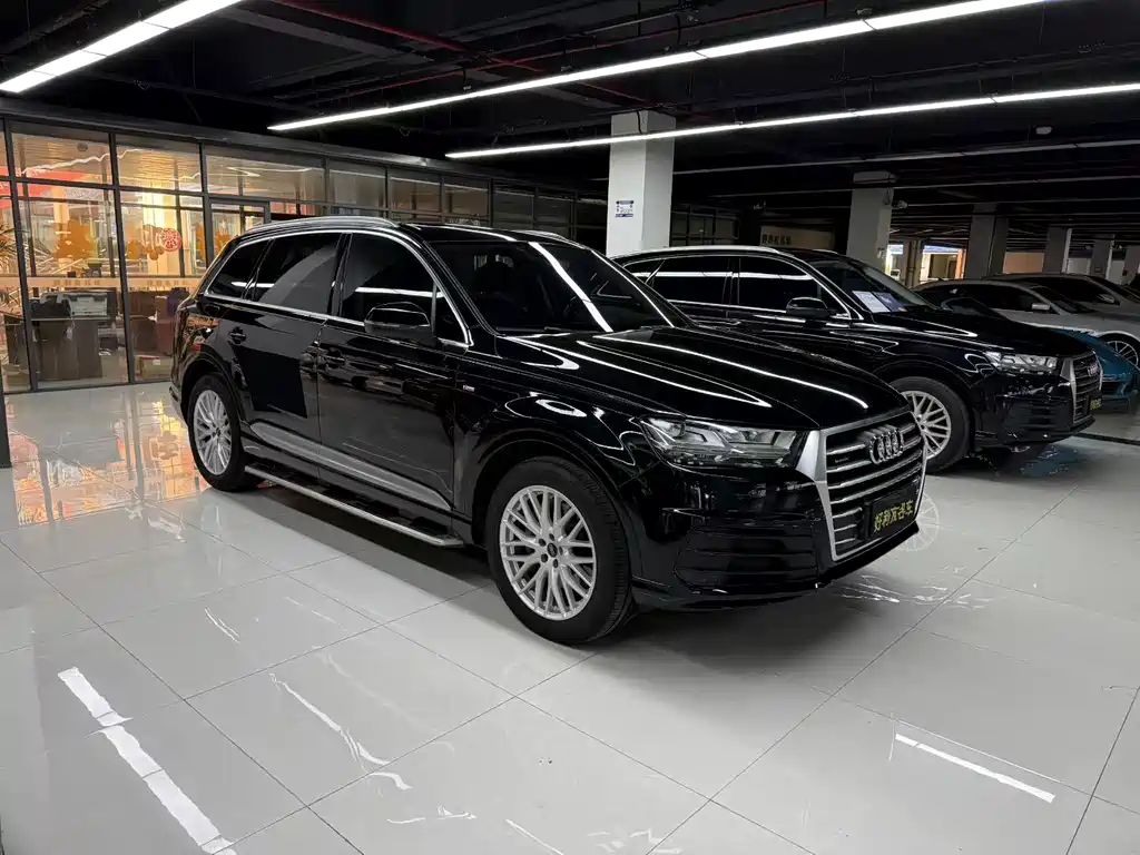 Audi Q7 2017 — фото 3