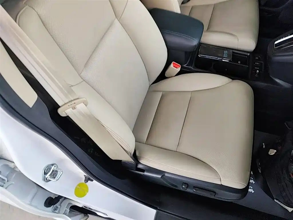 Honda CR-V 2015 — фото 25
