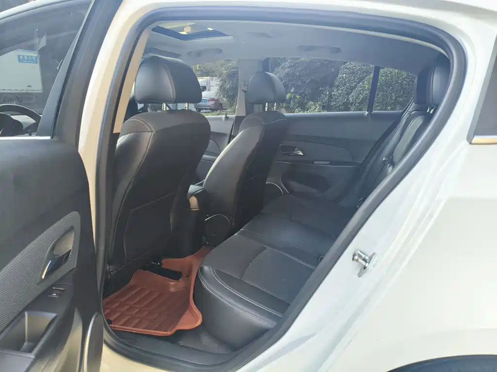 Chevrolet Cruze 2014