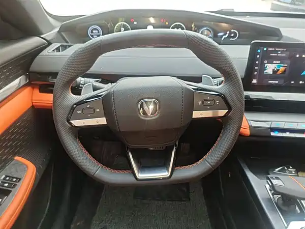 Changan UNI-V 2023