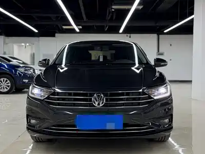 Volkswagen Sagitar 2022