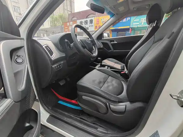 Hyundai ix25 2015