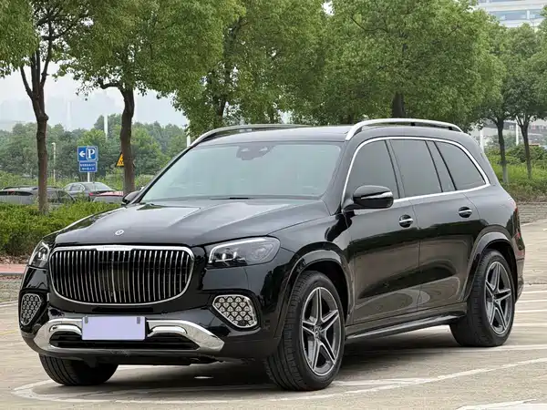 Mercedes-Benz GLS 2025