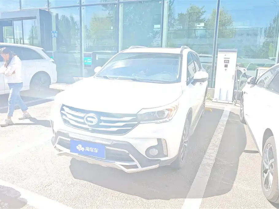 GAC Motor Trumpchi GS4 2017 — фото 1