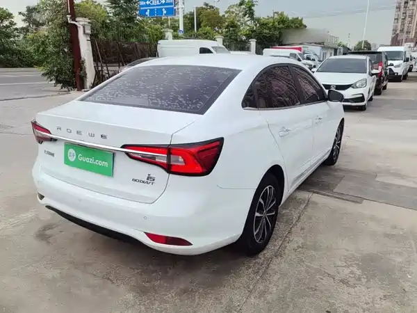 Roewe i5 2021