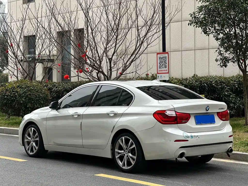 BMW 1 Series 2018 — фото 4