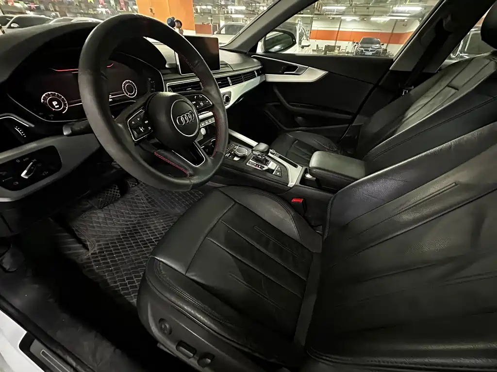 Audi A4L 2019