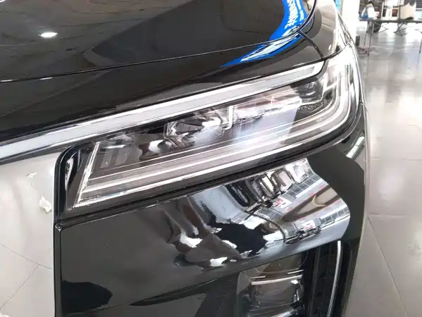 Hongqi H9 2024