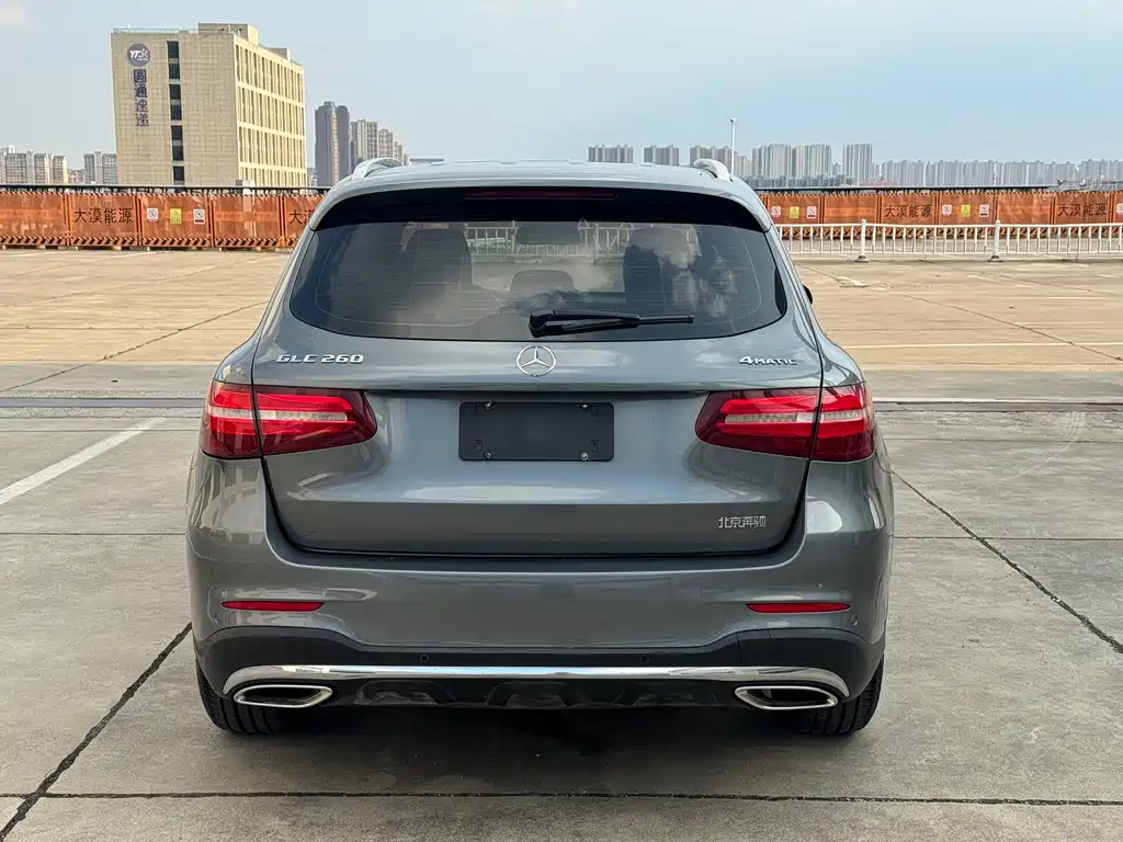 Mercedes-Benz GLC 2017 — фото 19