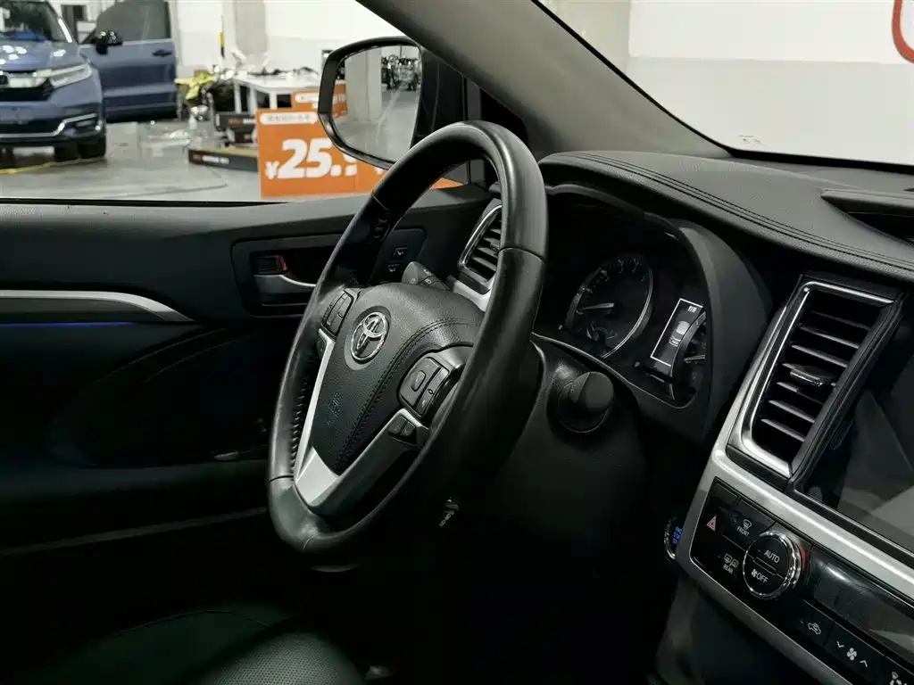 Toyota Highlander 2019 — фото 22