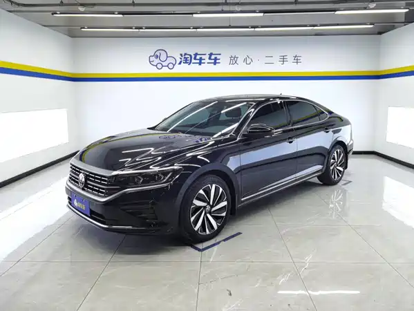 Volkswagen Passat 2024