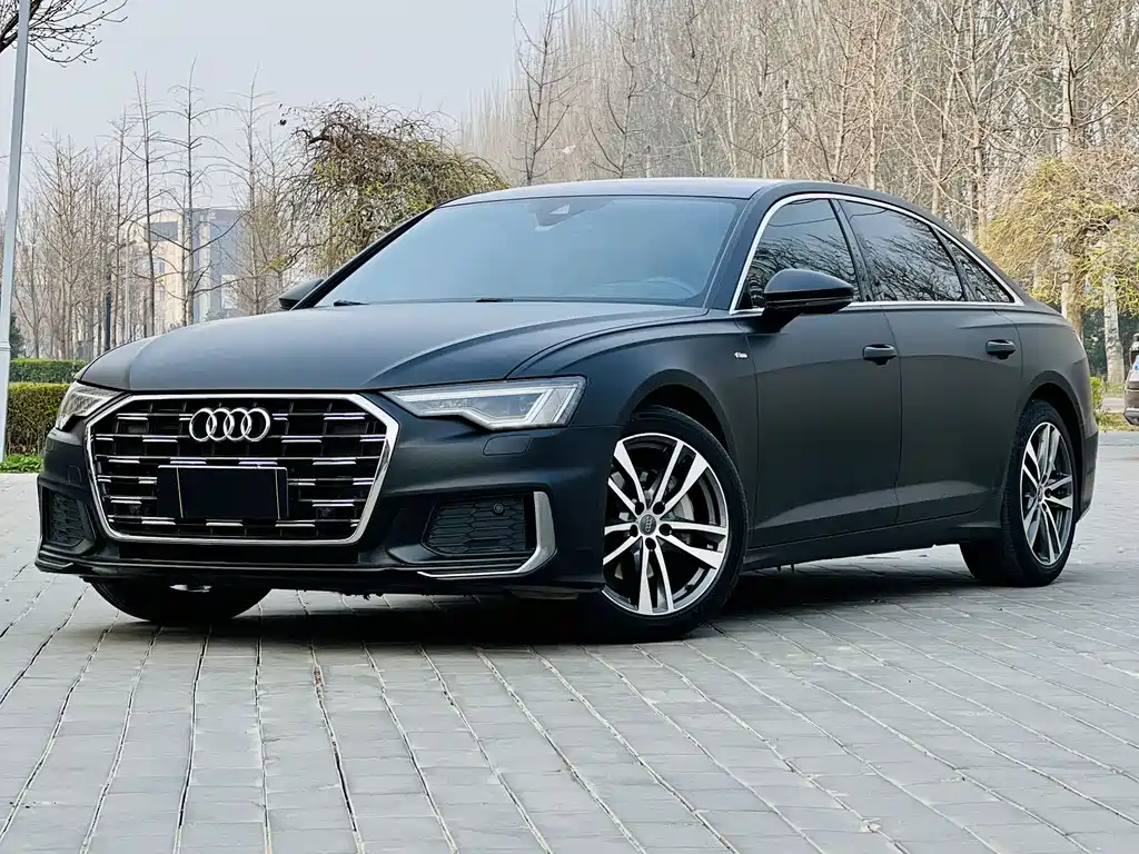 Audi A6L 2019 — фото 1