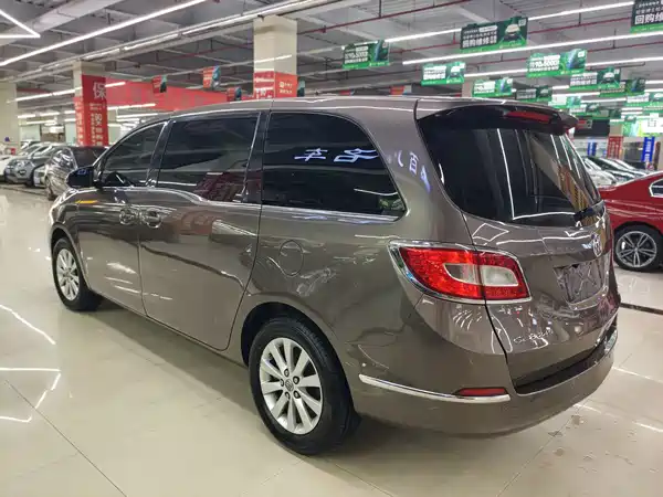 Buick GL8 2012