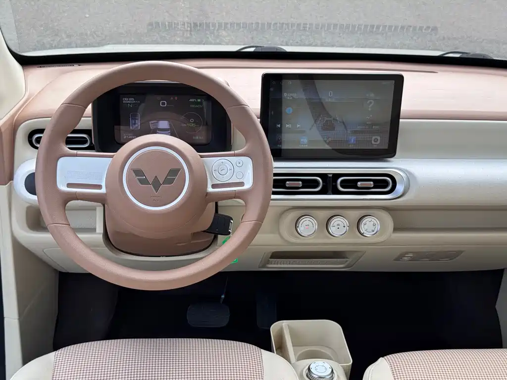 Wuling MINIEV 2024