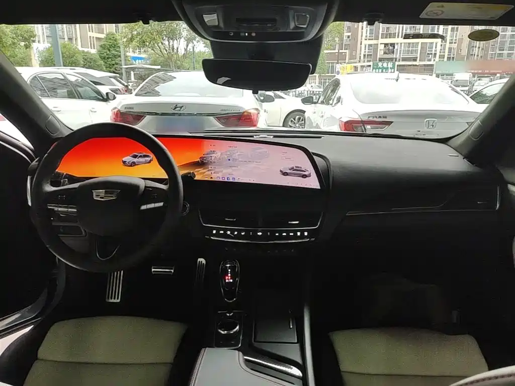Cadillac CT5 2025 — фото 10