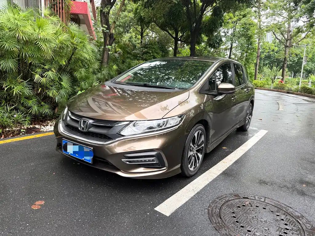 Honda Jade 2018