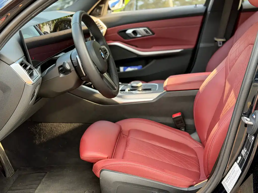 BMW 3 Series 2023
