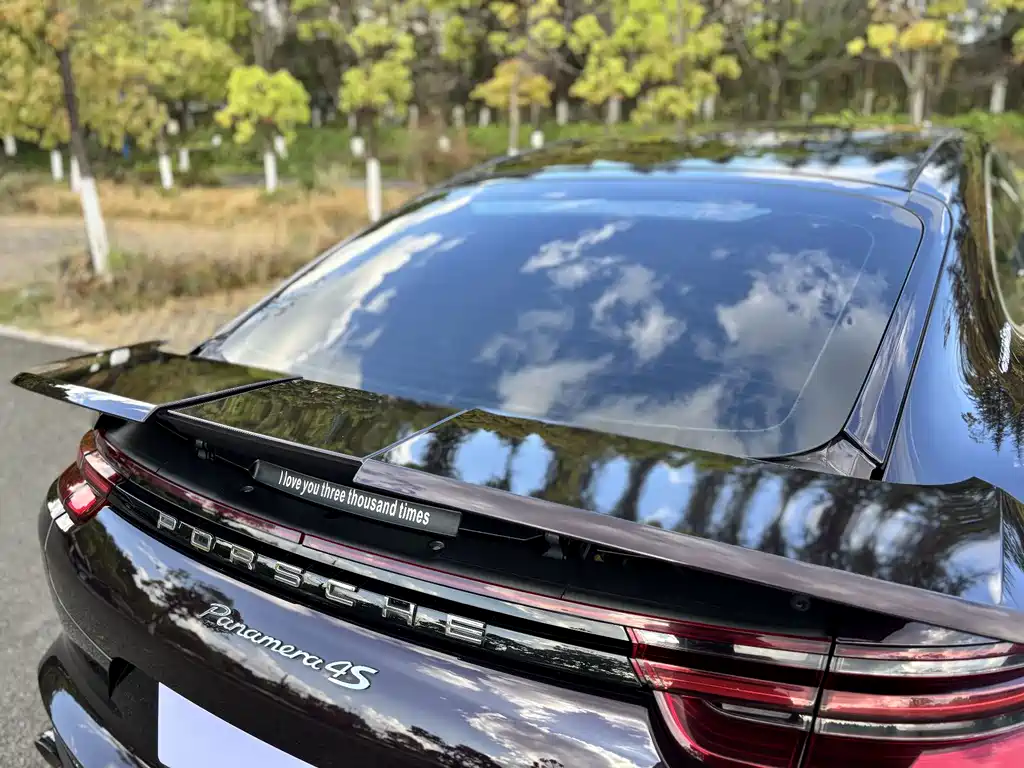 Porsche Panamera 2017 — фото 15