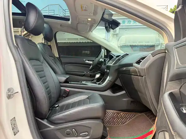 Ford Edge 2016