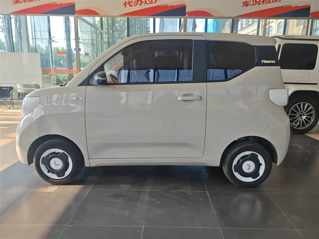 Wuling Hongguang MINIEV 2025