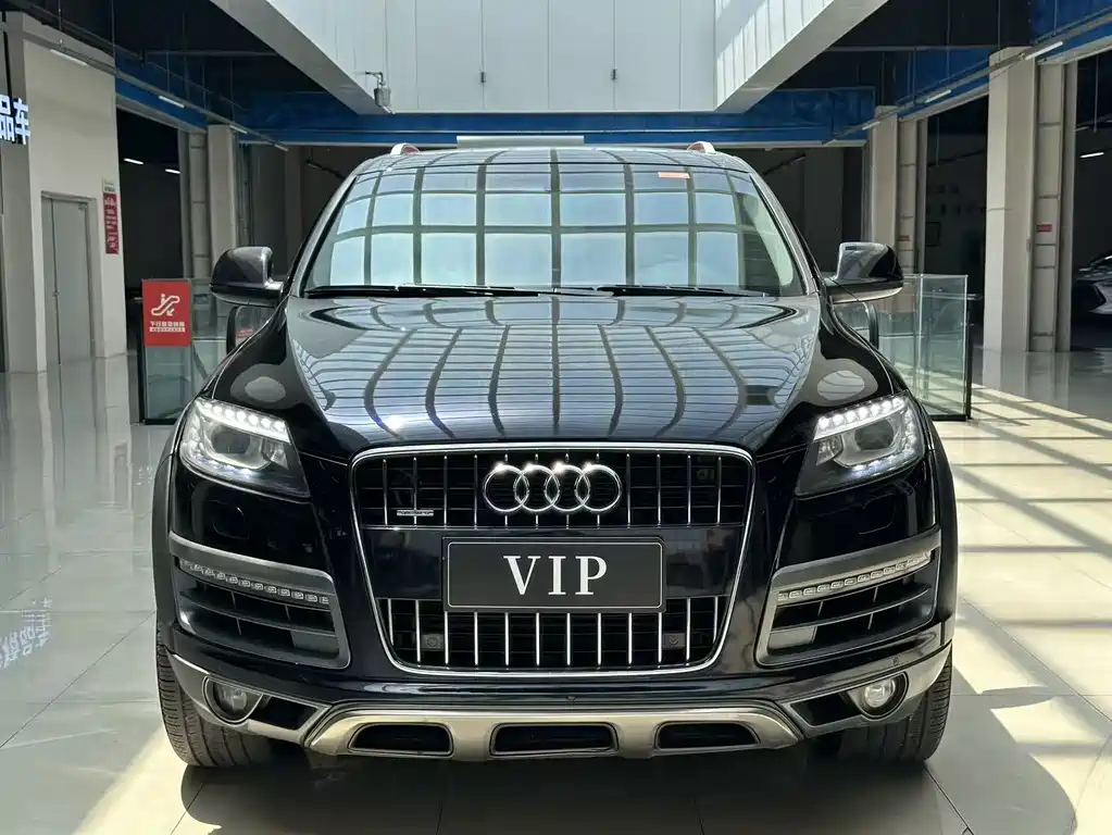 Audi Q7 2014 — фото 2