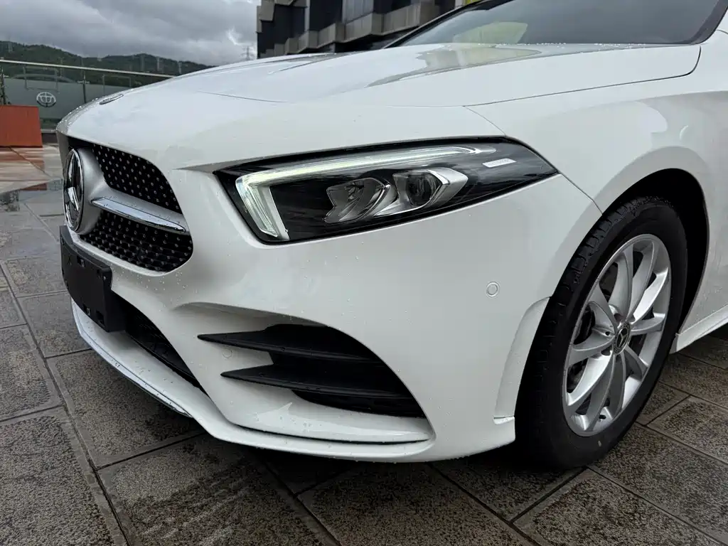 Mercedes-Benz A-Class 2021 — фото 16