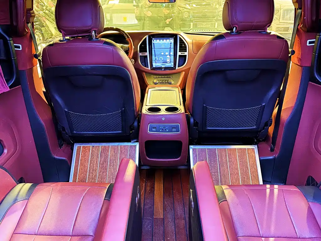 Mercedes-Benz Vito 2018 — фото 25