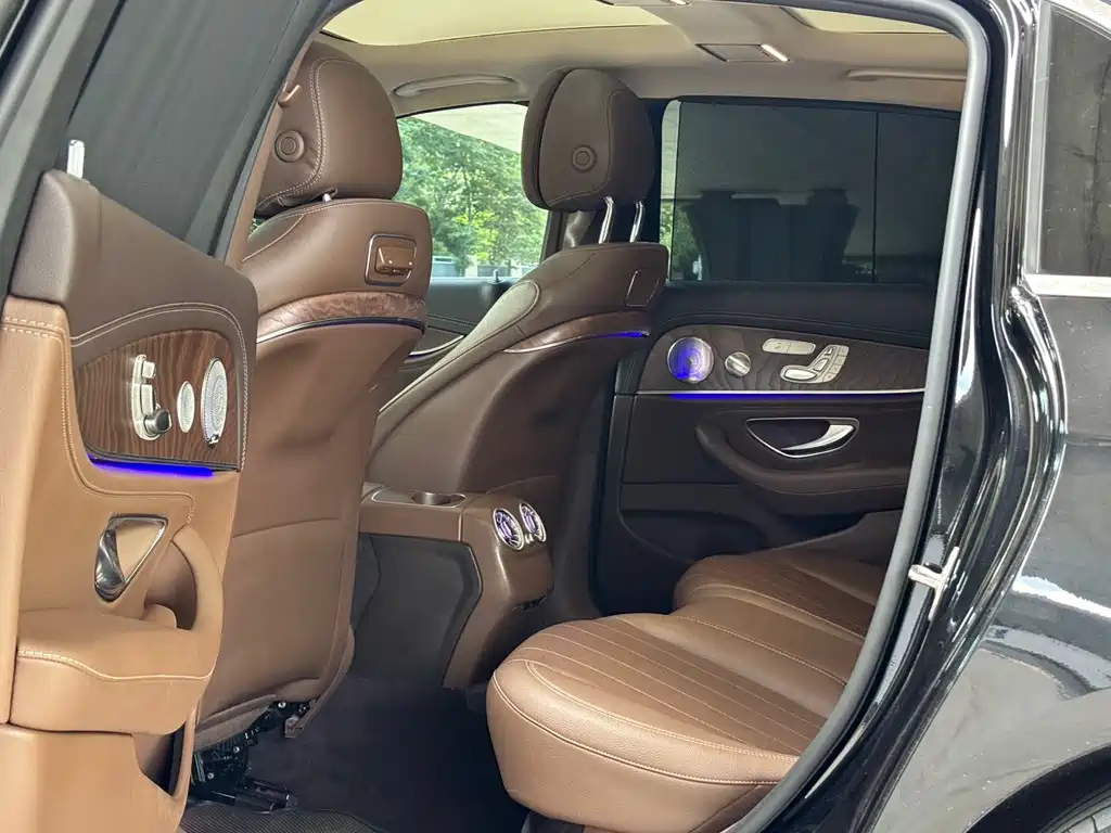 Mercedes-Benz E-Class 2019