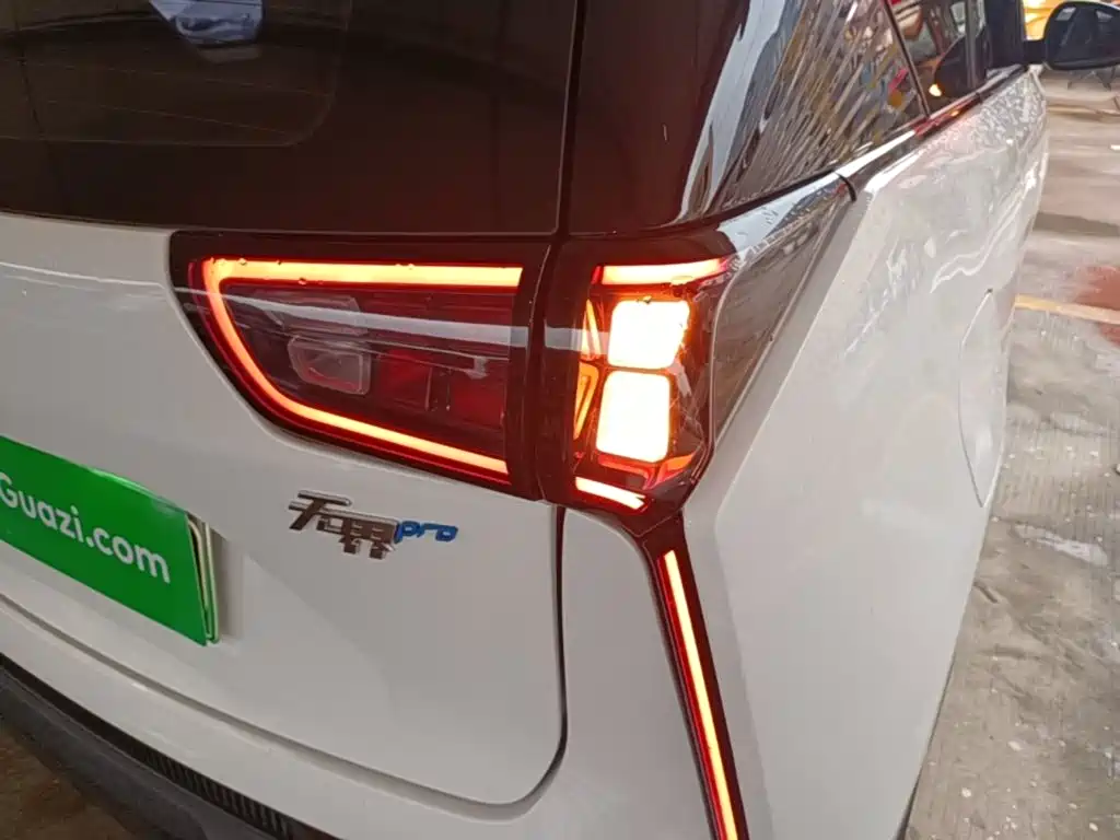 Chery New Energy Wujie Pro 2022 — фото 8