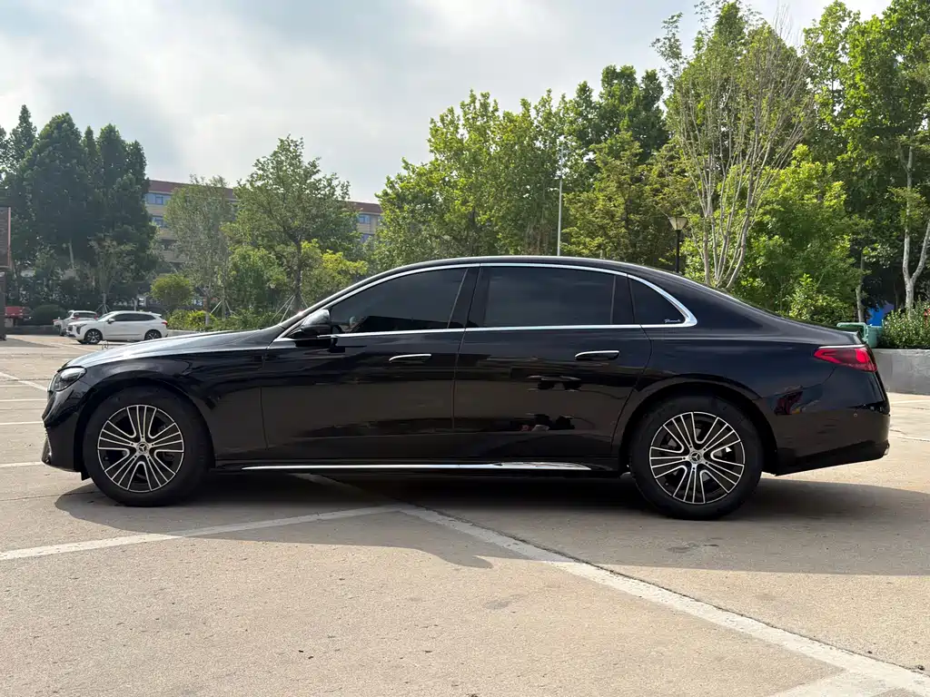 Mercedes-Benz E-Class 2026