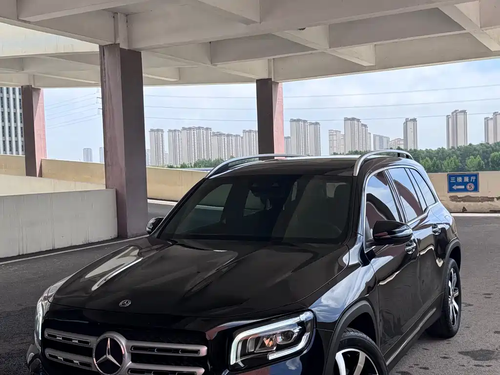 Mercedes-Benz GLB 2020