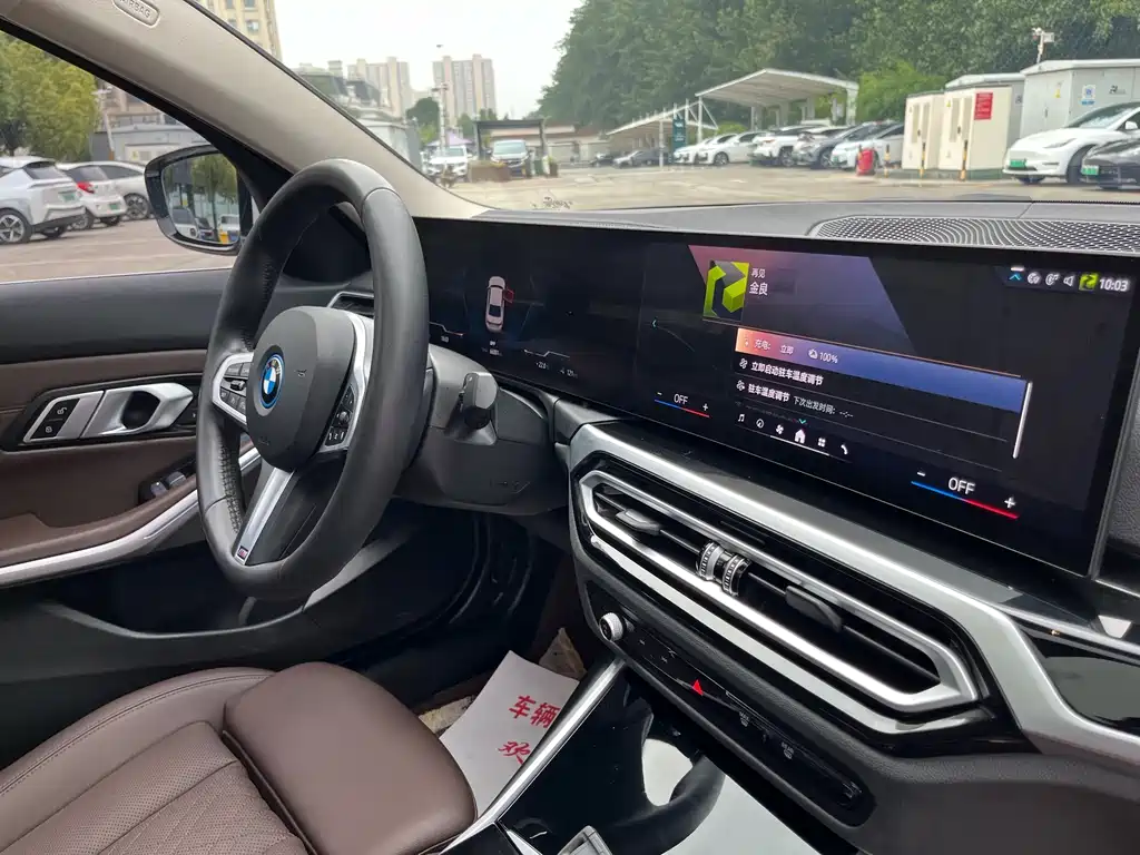 BMW i3 2024 — фото 17
