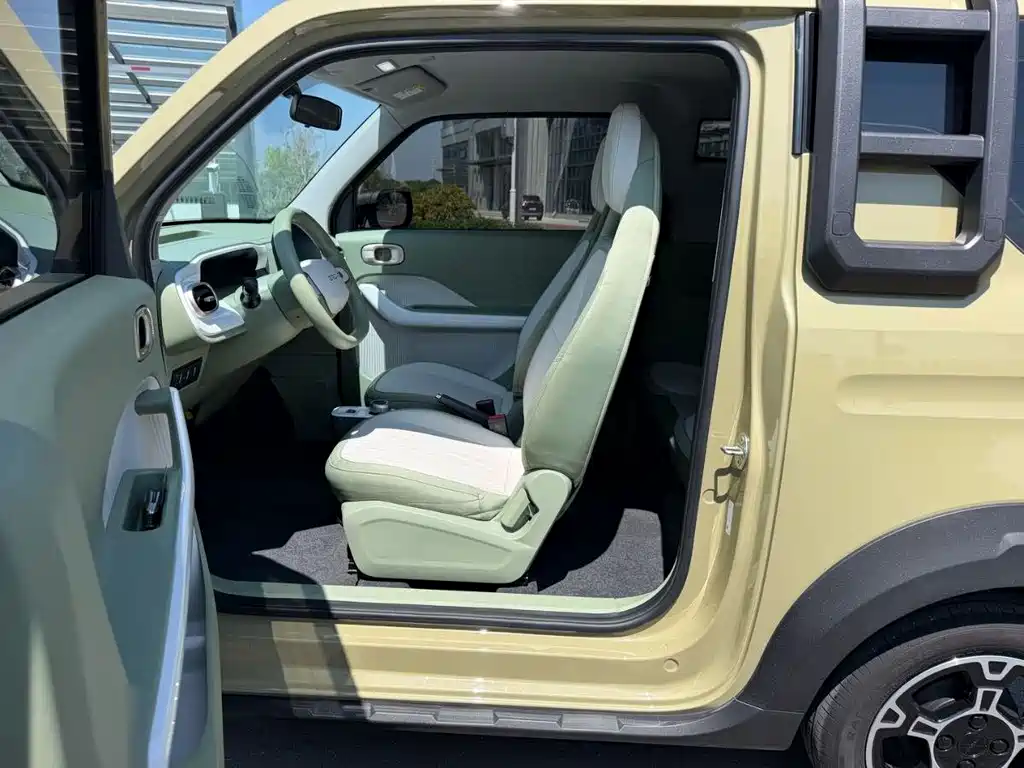 Geely Galaxy Panda 2025 — фото 8