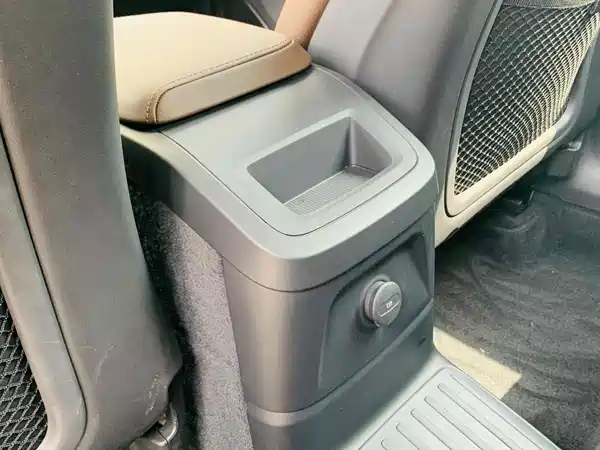 Volvo XC60 Plug-In Hybrid 2024