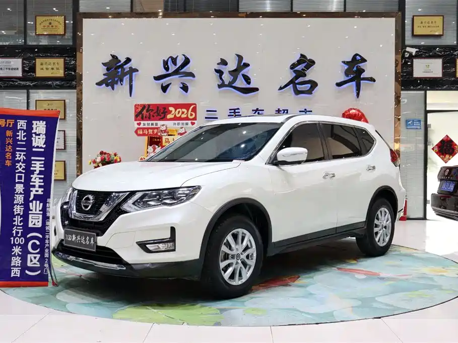 Nissan X-Trail 2021 — фото 1
