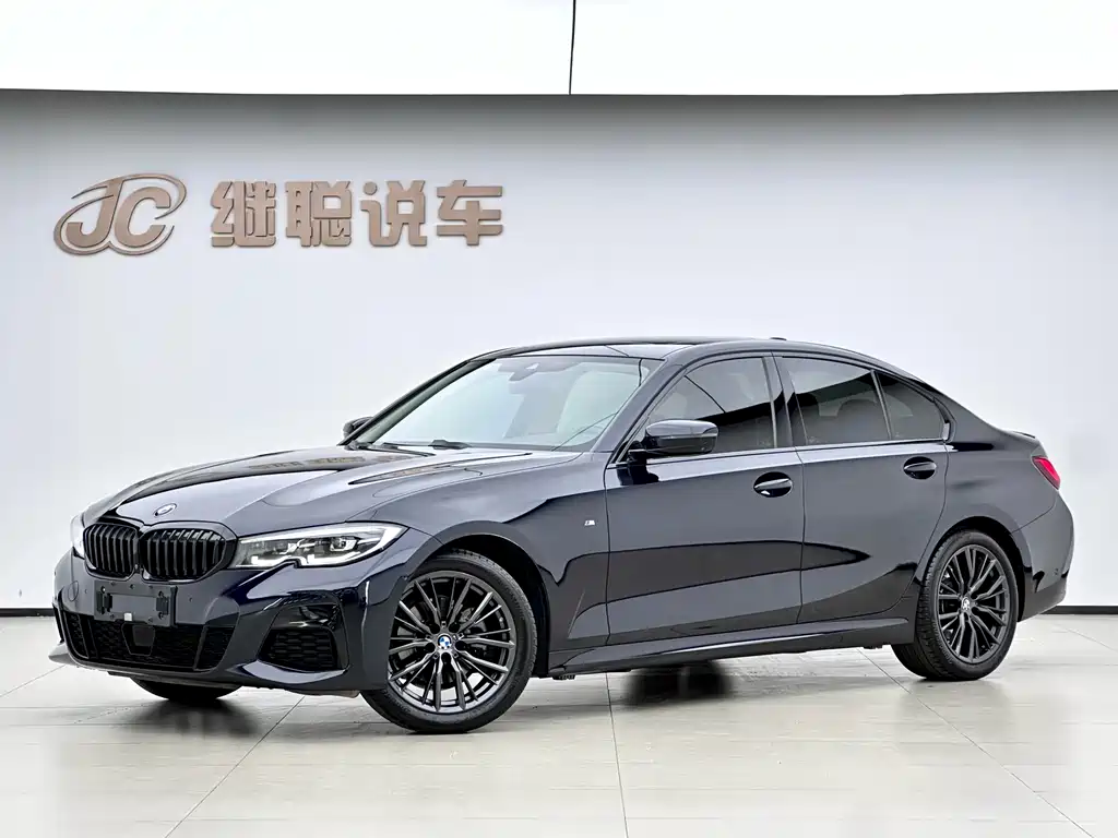 BMW 3 Series 2021 — фото 1