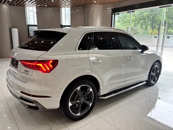 Audi Q3 2022