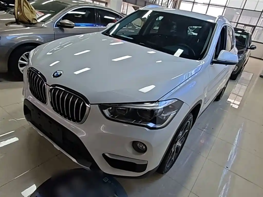 BMW X1 2018 — фото 2