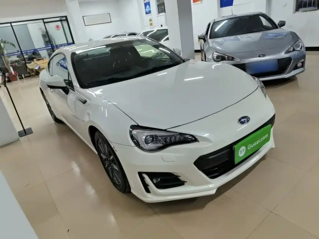 Subaru BRZ 2017 — фото 4