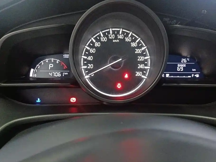 Mazda 3 Axela 2017 — фото 14